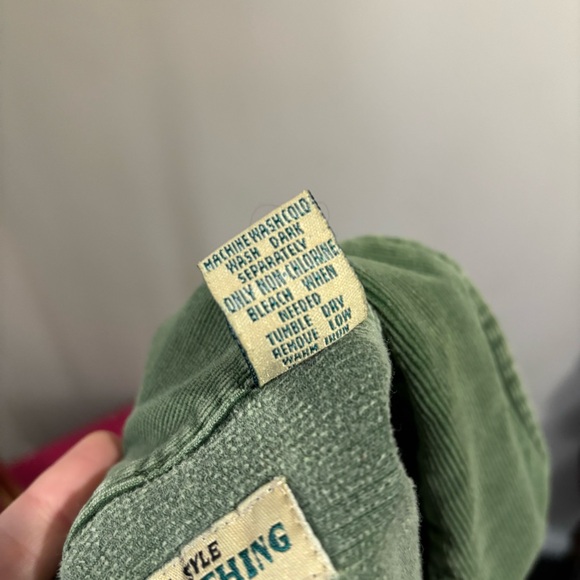 B.C.I Clothing Vintage Women's Green Corduroy Jacket Long Sleeve Shirt Size XL - Picture 8 of 8